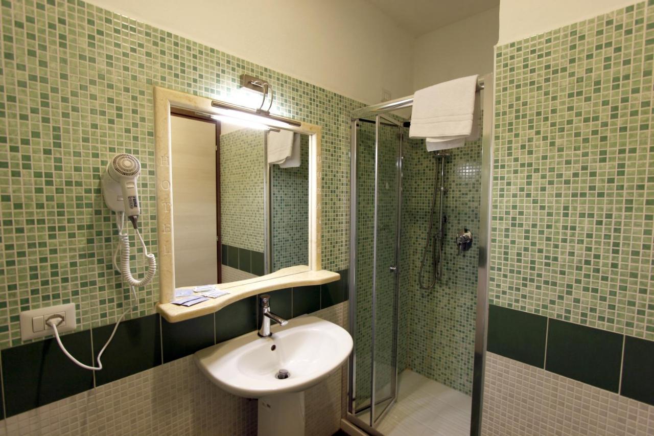 Lux Hotel Durante Milánó Kültér fotó