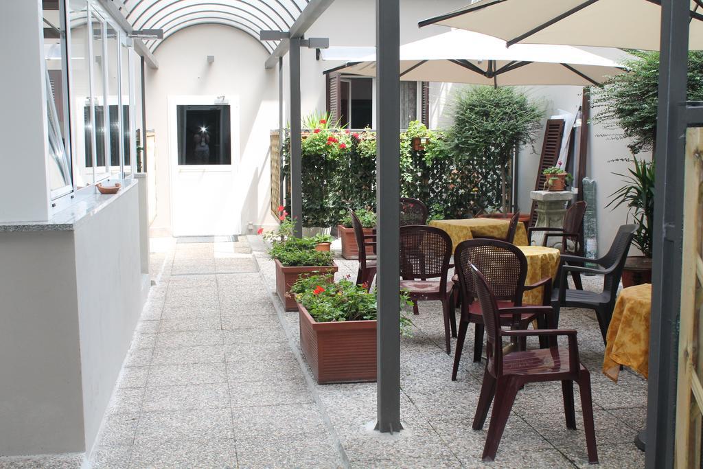Lux Hotel Durante Milánó Kültér fotó